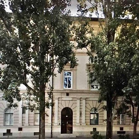 Pedal Apartman Szeged City Bagian luar foto