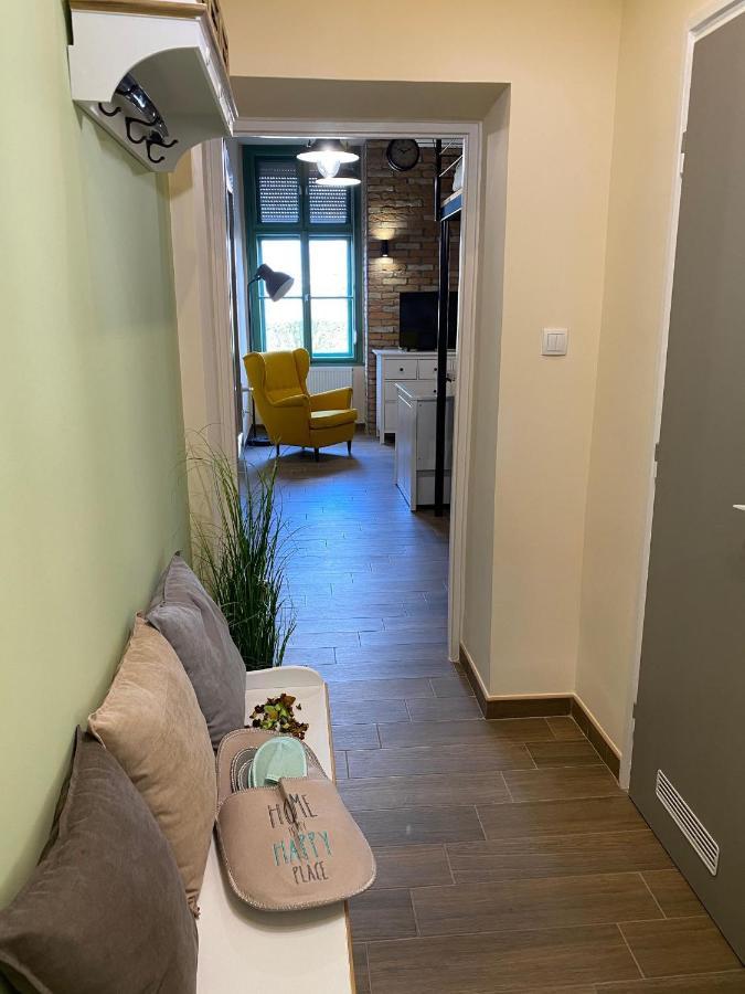 Pedal Apartman Szeged City Bagian luar foto